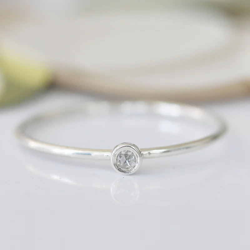 ROSE CUT DIAMOND FLECK RING