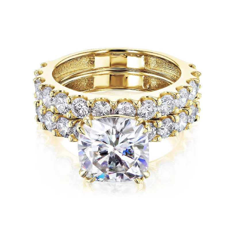 Last Chance To Grab Your Favorite Jewelry At A Discount Lorraine 2.8ct Cushion Moissanite Shared U-Prong Bridal Last Chance To Grab Your Favorite Jewelry At A Discount Lorraine 2.8ct Cushion Moissanite Shared U-Prong Bridal