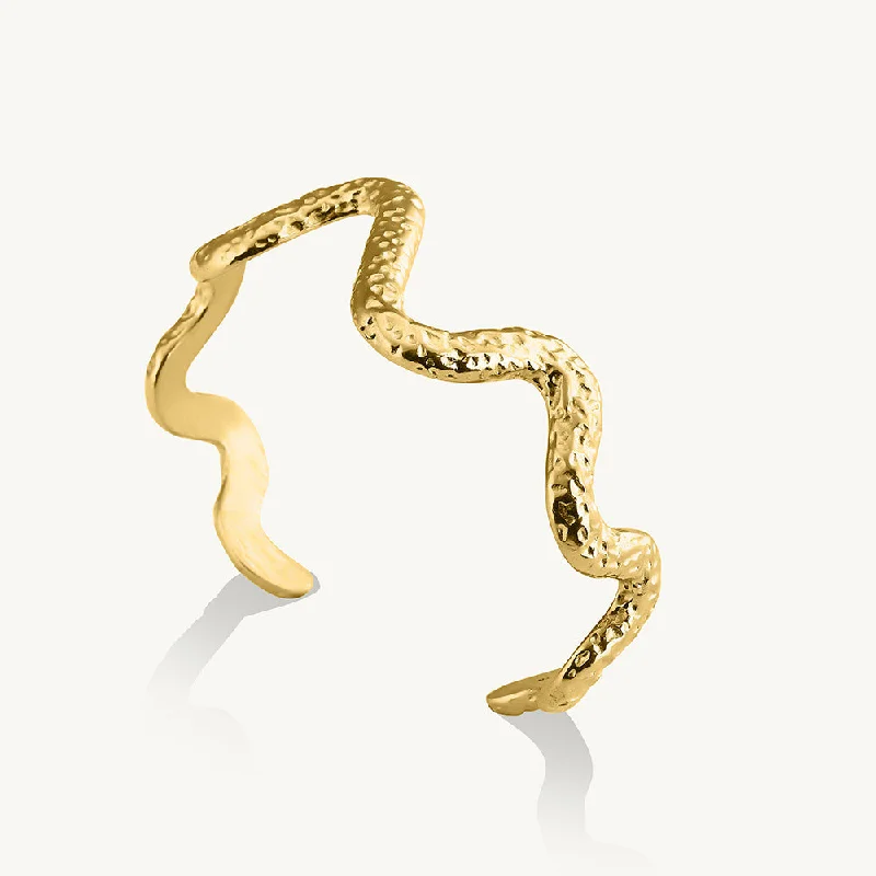 Wavy textured Cuff Gold Bracelet