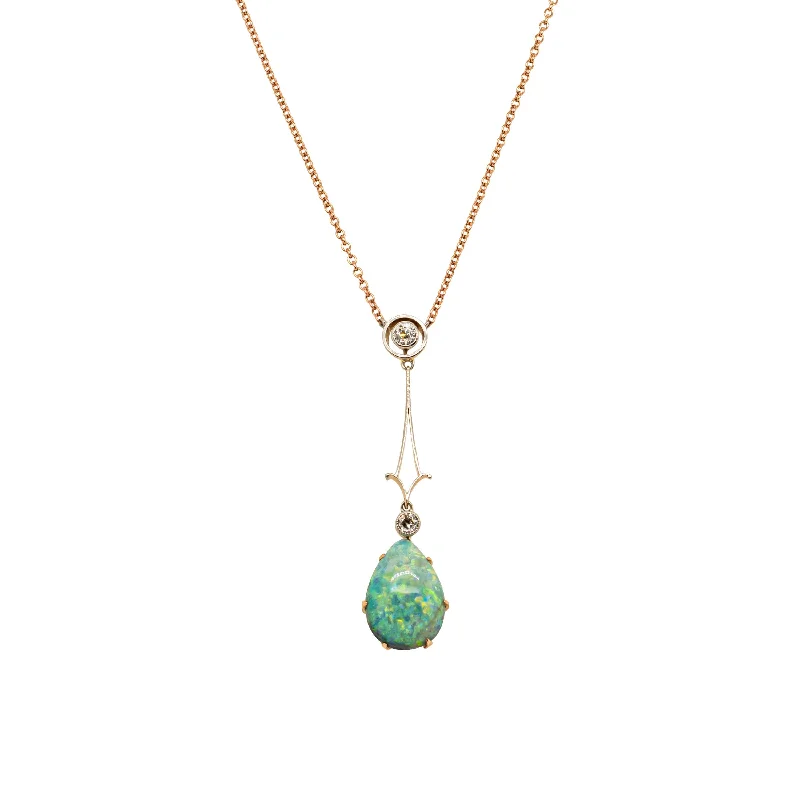 Vintage 15ct Yellow Gold Opal & Diamond Pendant